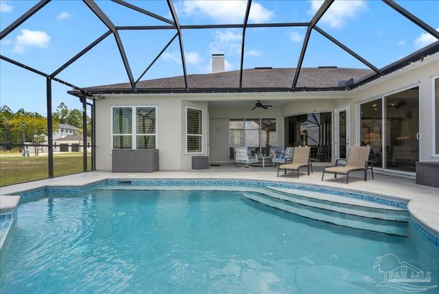 2031 Crown Pointe Blvd, Pensacola, FL 32506