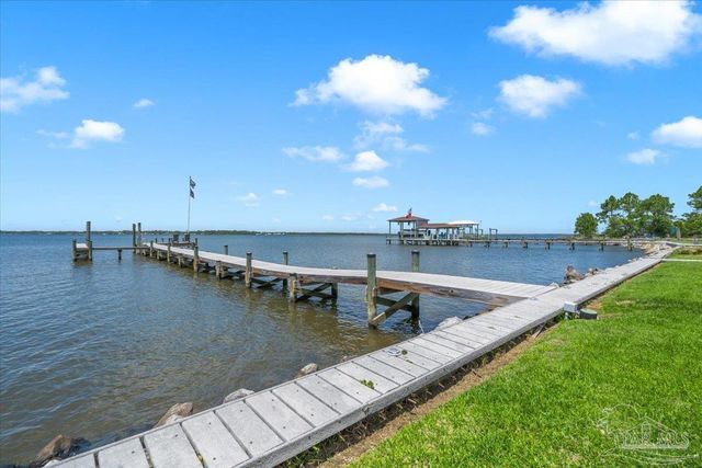 2031 Crown Pointe Blvd, Pensacola, FL 32506