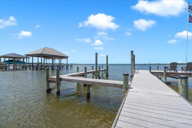 2031 Crown Pointe Blvd, Pensacola, FL 32506