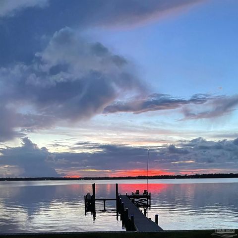 2031 Crown Pointe Blvd, Pensacola, FL 32506