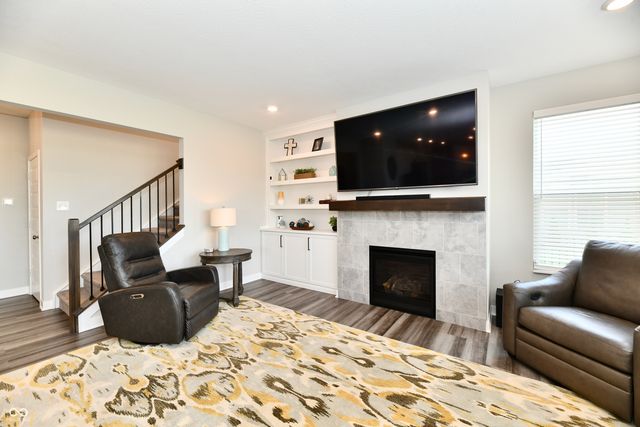 11180 Valiant Court, Noblesville, IN 46060