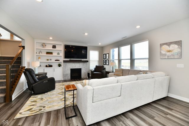 11180 Valiant Court, Noblesville, IN 46060