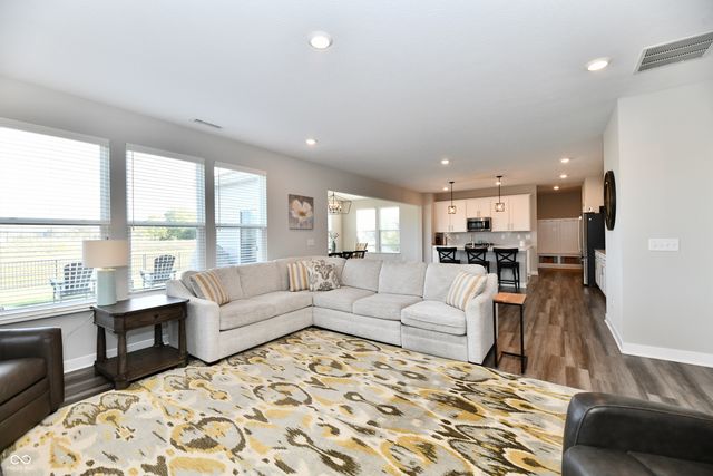 11180 Valiant Court, Noblesville, IN 46060