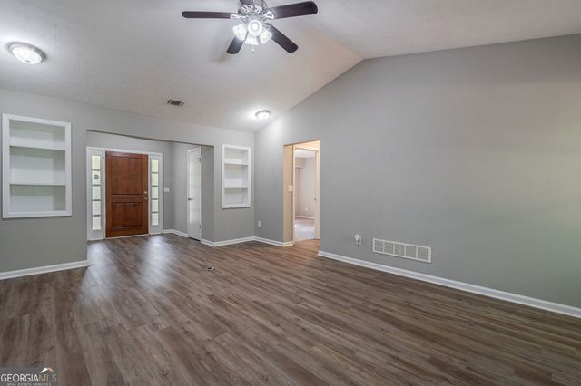 233 Buckhorn Drive, Winder, GA 30680