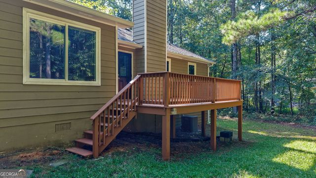 233 Buckhorn Drive, Winder, GA 30680