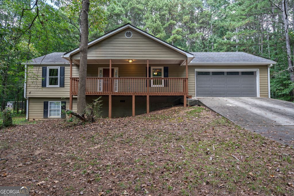 233 Buckhorn Drive, Winder, GA 30680
