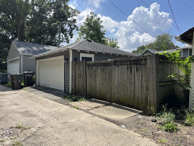 1329 N Lasalle Street, Indianapolis, IN 46201