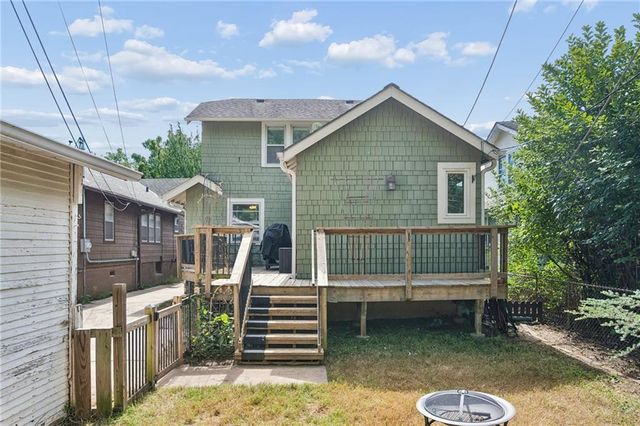 14 W 74 Street, Kansas City, MO 64114