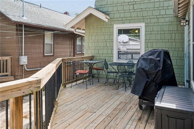 14 W 74 Street, Kansas City, MO 64114