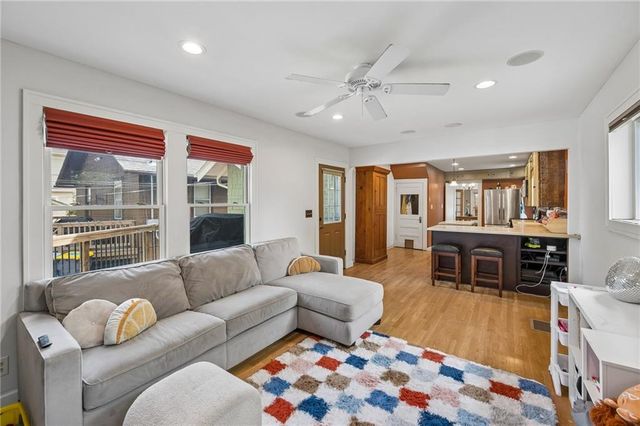 14 W 74 Street, Kansas City, MO 64114
