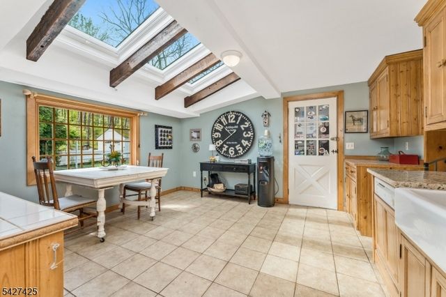 499 Shire Rd, Holland Twp., NJ 08848