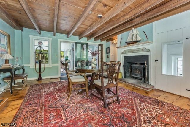499 Shire Rd, Holland Twp., NJ 08848