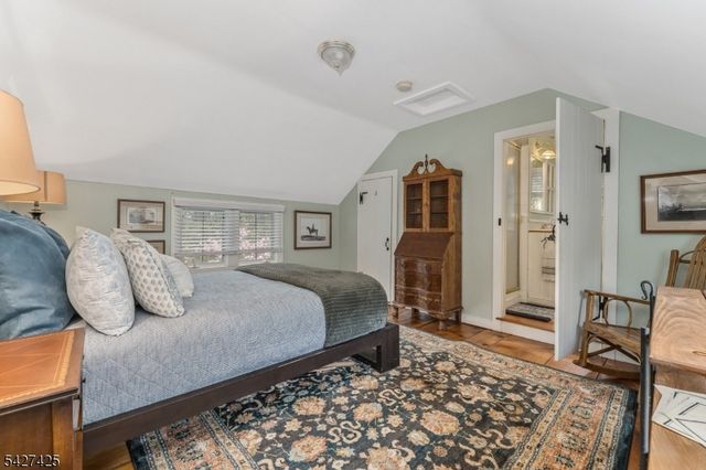 499 Shire Rd, Holland Twp., NJ 08848