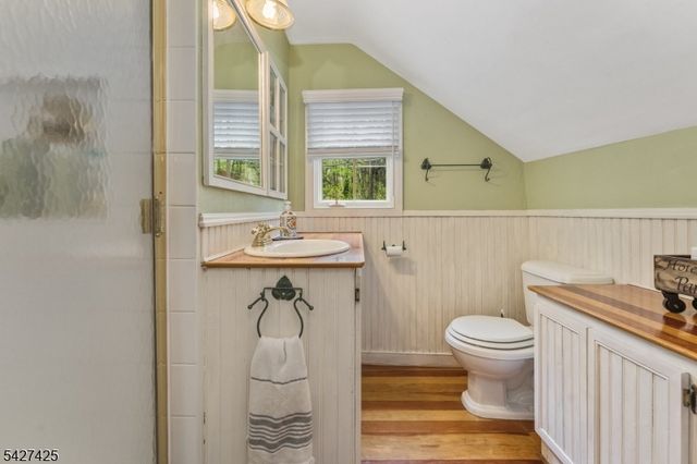 499 Shire Rd, Holland Twp., NJ 08848