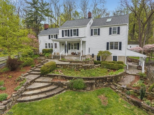 499 Shire Rd, Holland Twp., NJ 08848