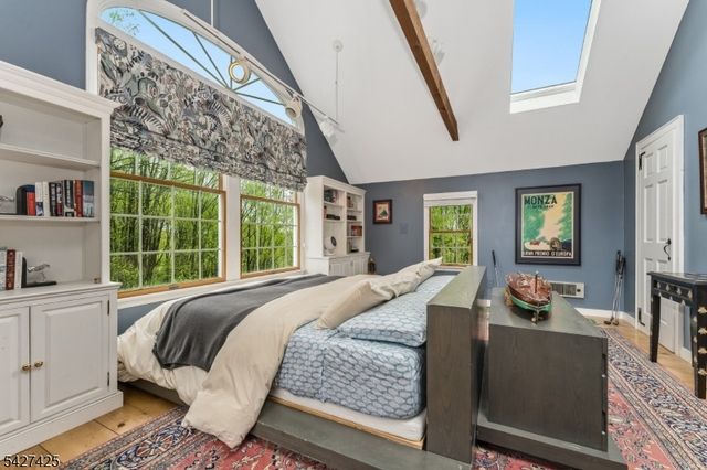 499 Shire Rd, Holland Twp., NJ 08848
