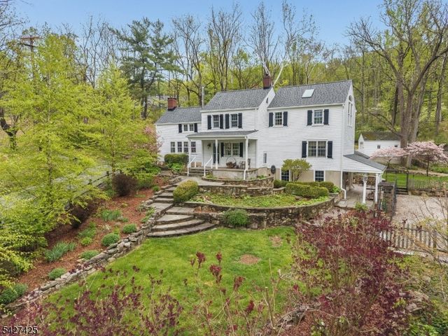 499 Shire Rd, Holland Twp., NJ 08848