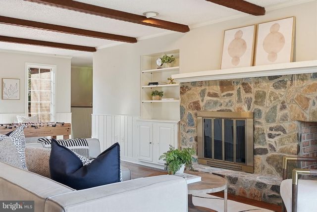 6 MERCY CT, Rockville, MD 20854