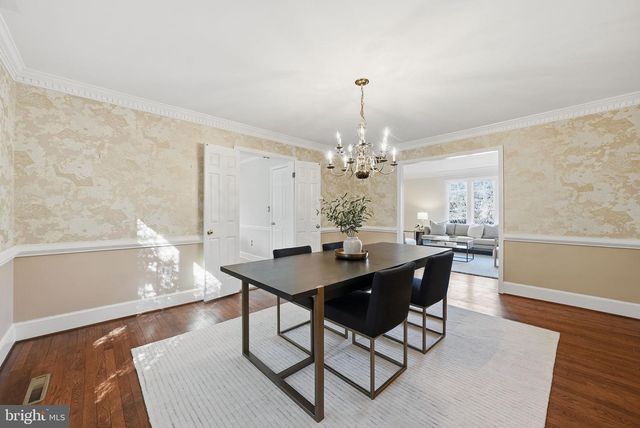 6 MERCY CT, Rockville, MD 20854