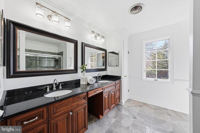 6 MERCY CT, Rockville, MD 20854