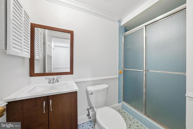 6 MERCY CT, Rockville, MD 20854