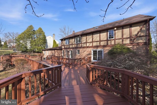 6 MERCY CT, Rockville, MD 20854