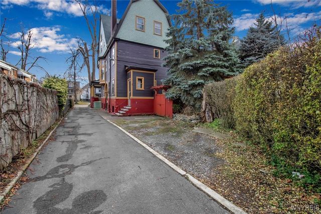 530 Linwood Avenue, Buffalo, NY 14209