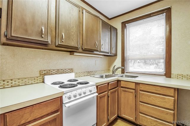 530 Linwood Avenue, Buffalo, NY 14209