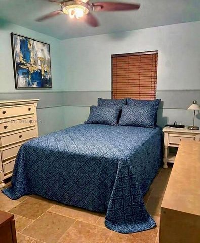 9624 SW 79th Ter, Miami, FL 33173