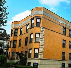 800 S Independence Boulevard 3, Chicago, IL 60624