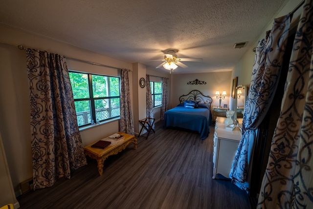 14 Chalet Village, Lake Santeetlah, NC 28771