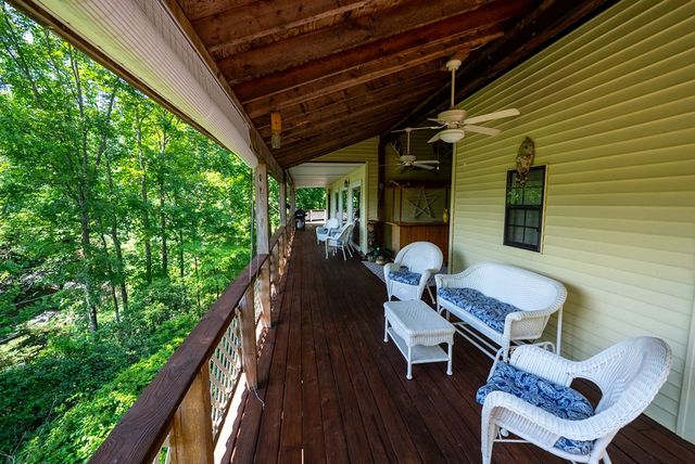14 Chalet Village, Lake Santeetlah, NC 28771