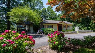 14 Chalet Village, Lake Santeetlah, NC 28771