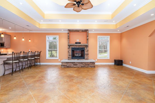 5827 Highway 76, E, Springfield, TN 37172