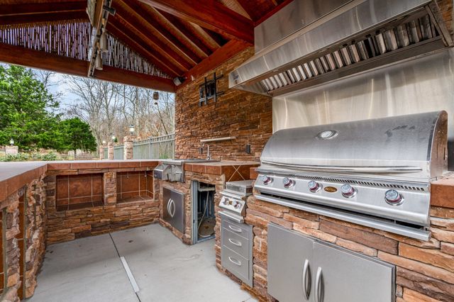 5827 Highway 76, E, Springfield, TN 37172