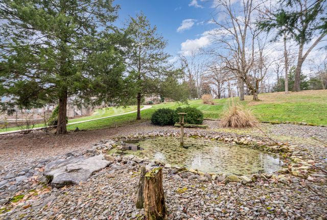 5827 Highway 76, E, Springfield, TN 37172