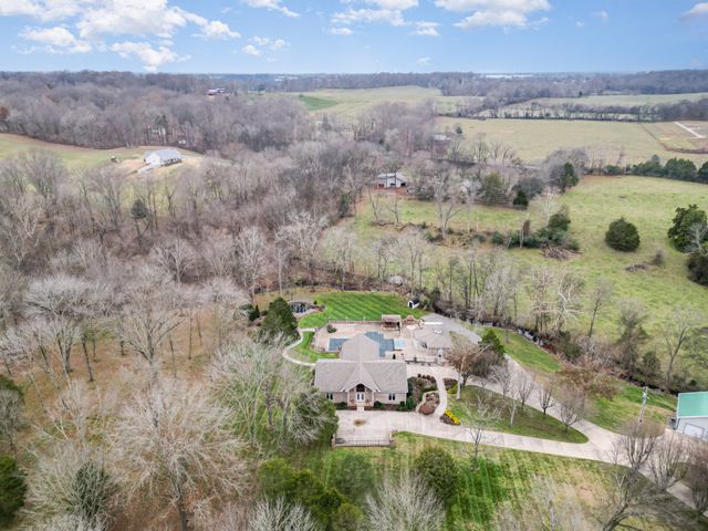 5827 Highway 76, E, Springfield, TN 37172