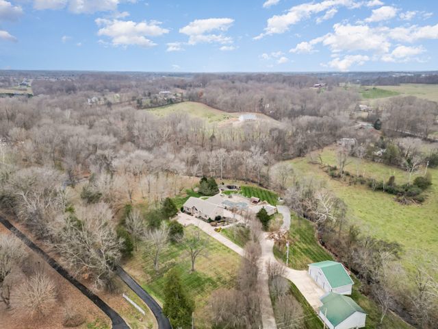 5827 Highway 76, E, Springfield, TN 37172