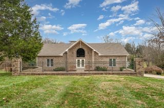 5827 Highway 76, E, Springfield, TN 37172