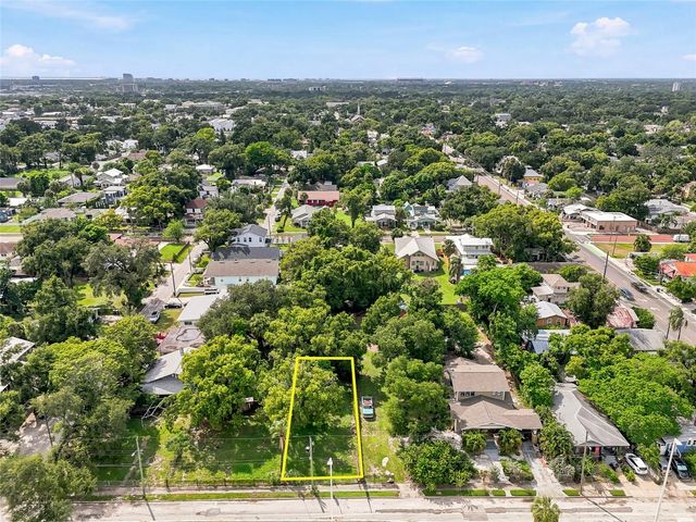 2904 N ELMORE AVENUE, Tampa, FL 33602
