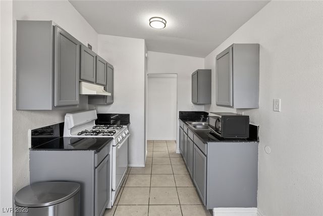 3024 East Diana Drive, North Las Vegas, NV 89030