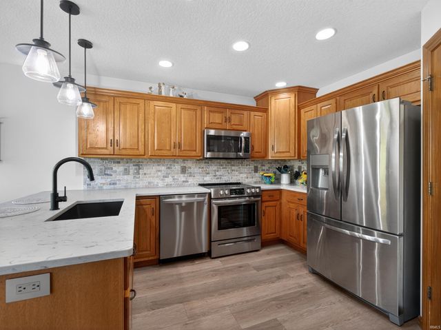 5406 Kodiak Trail, Auburn, IN 46706