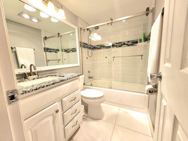 146 MARKHAM G 146, Deerfield Beach, FL 33442