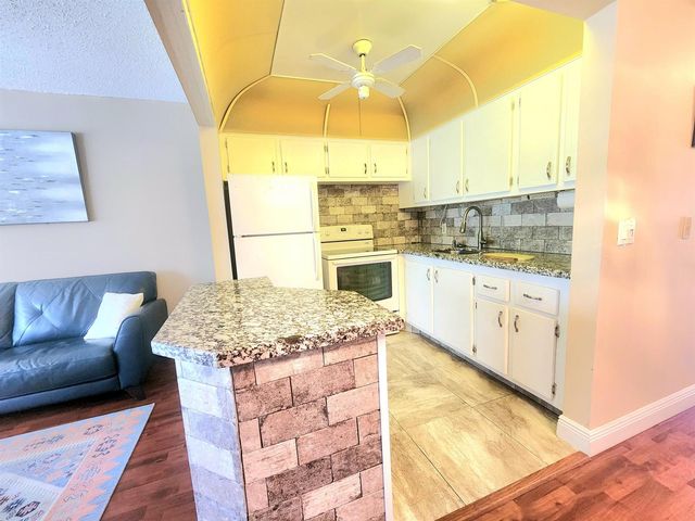146 MARKHAM G 146, Deerfield Beach, FL 33442