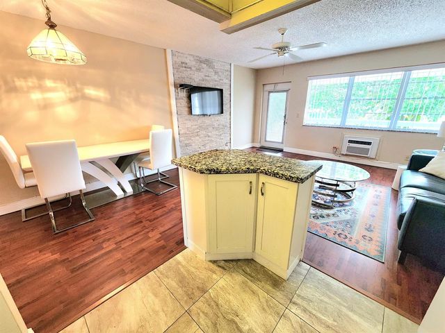 146 MARKHAM G 146, Deerfield Beach, FL 33442