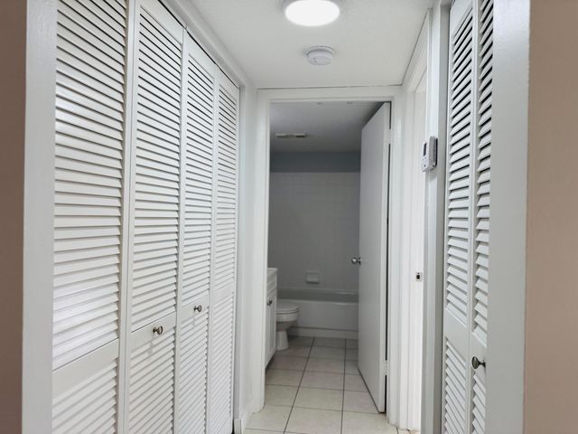 6323 La Costa Drive H, Boca Raton, FL 33433