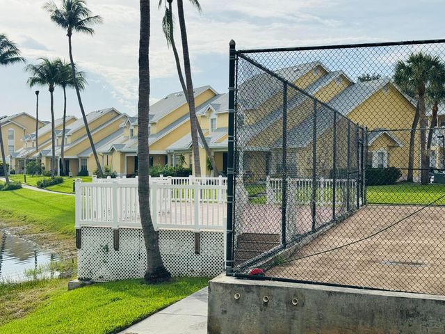 6323 La Costa Drive H, Boca Raton, FL 33433