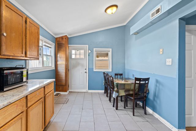 2103 N Long Avenue, Chicago, IL 60639