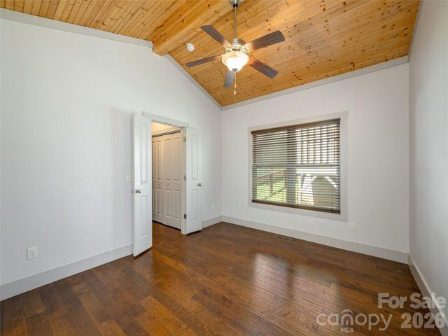 12 Gratitude Drive, Asheville, NC 28806