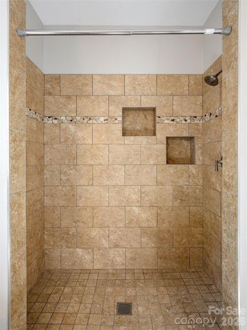 12 Gratitude Drive, Asheville, NC 28806